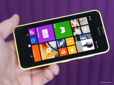 Обзор Nokia Lumia 630. Первый смартфон на новой WP 8.1 в России