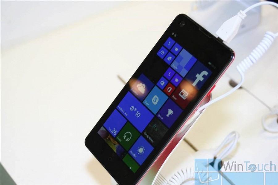Polaroid выпустит недорогой смартфон на Windows Phone