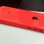 Apple iPhone в ярко-красном цвете