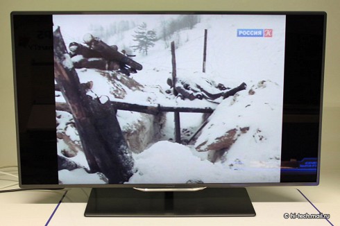 Обзор Philips PFL8007: смарт-телевизор с Ambilight Spectra XL