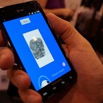 Samsung встроит в смартфоны сканер отпечатков пальцев