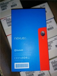 Google Nexus 5 with 32 GB of memory & # x438; appear in Russia , these 