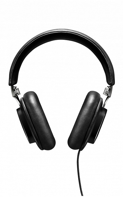 Vertu анонсировала свою первую коллекцию аудио аксессуаров