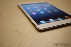 Apple представила iPad mini и iPad 4