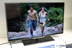 Обзор Philips PFL8007: смарт-телевизор с Ambilight Spectra XL