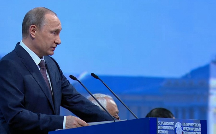 Зарубежные компании просят Владимира Путина не спешить с санкциями