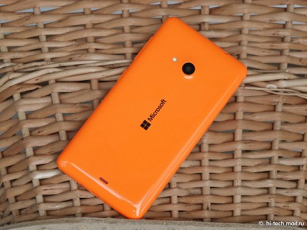 Обзор Lumia 535: первый смартфон под брендом Microsoft