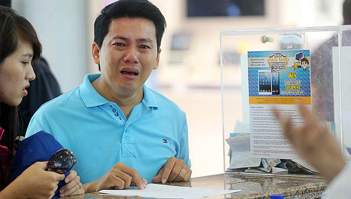 Слезы вьетнамского рабочего и доброта людей помогли ему купить iPhone 6