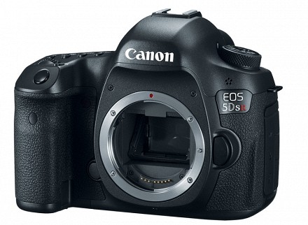 Canon: две новых полнокадровых «зеркалки» с сенсором 50,6 Мп