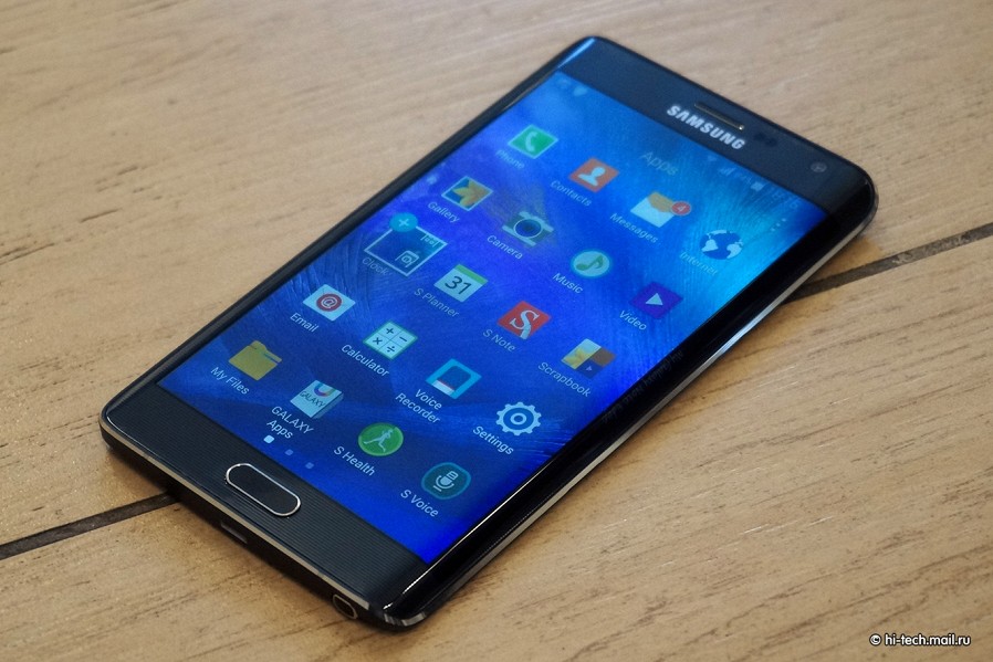 Samsung представила GALAXY Note 4, GALAXY Note Edge и Gear VR