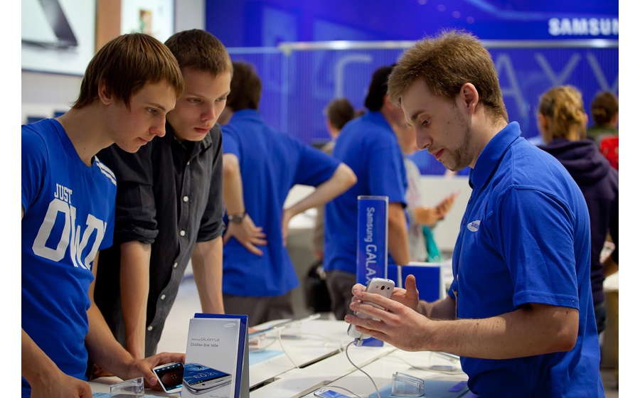 Samsung приостановила работу 20% фирменных салонов в России