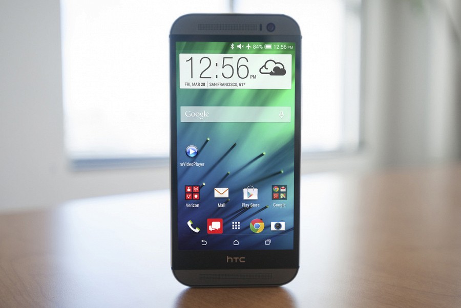 One (M8) принес HTC первую в этом году прибыль