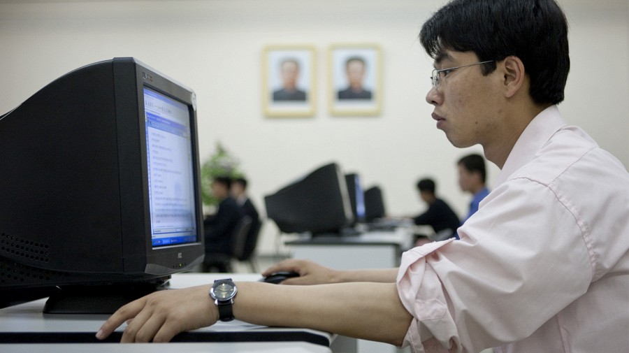 Северная Корея осталась без мобильного интернета