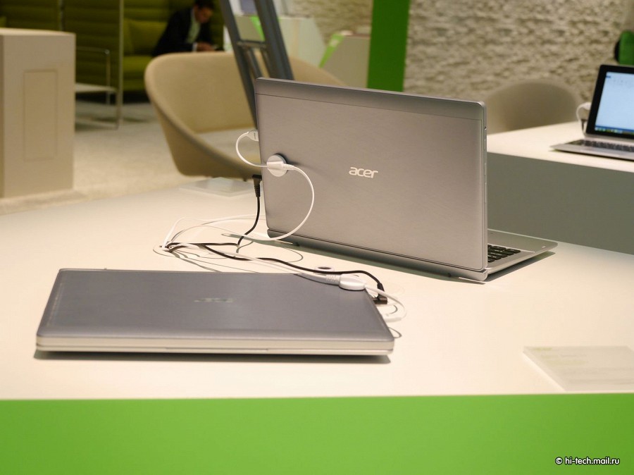 Acer на IFA 2014: стеклянный трансформер и доступные планшеты
