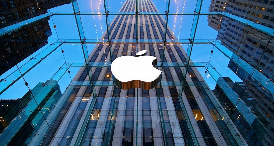 Apple продала рекордное число iPhone