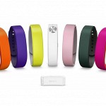 Sony представила «умный» браслет SmartBand