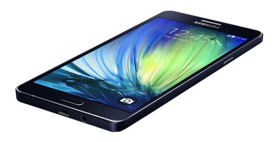 Samsung GALAXY A7: официальная цена и старт продаж в России
