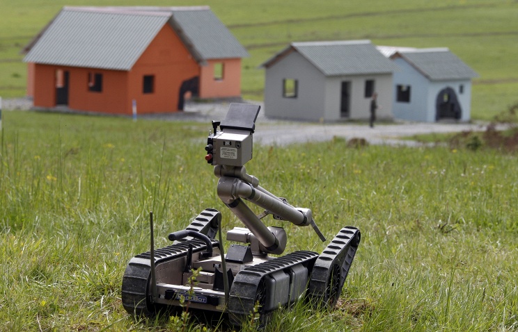 В Курске разработали умных гусеничных роботов