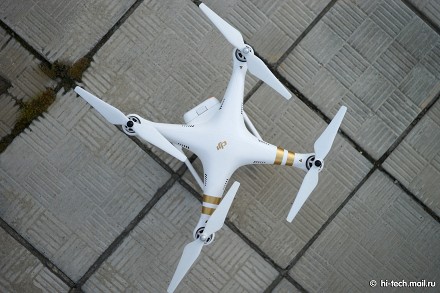 DJI Phantom 3: мощный квадрокоптер с 4К-камерой