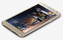 Samsung представила первые смартфоны с фронтальной вспышкой
