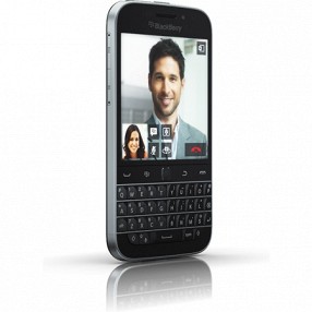 Официальный аккаунт BlackBerry ведут с iPhone