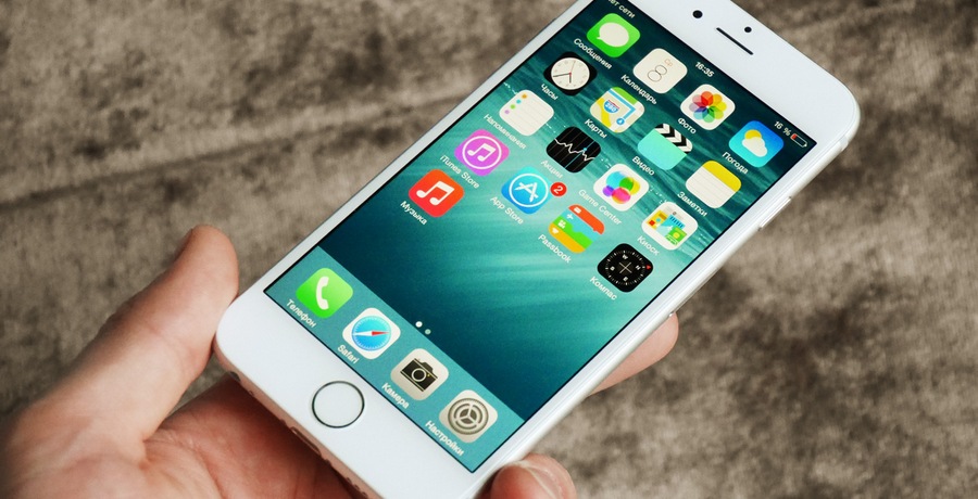 Apple взвинтила цены на iPhone в России