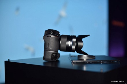 Samsung на Photokina 2014: новая флагманская камера NX1