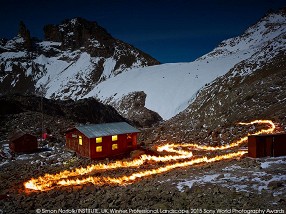 Лучшим на Sony World Photography Awards 2015 стало фото об эпидемии Эболы