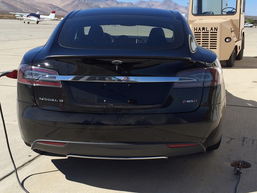 Представлена новая Tesla — самый технологичный автомобиль в мире