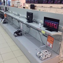 Ажиотаж в Беларуси: пустые полки в магазинах электроники