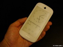 Эксклюзивная версия YotaPhone 2 представлена в России