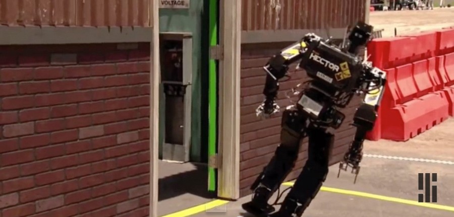 Видео: неуклюжие роботы против гравитации