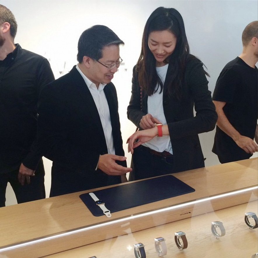 Apple набирает сотрудников с опытом работы в сфере моды