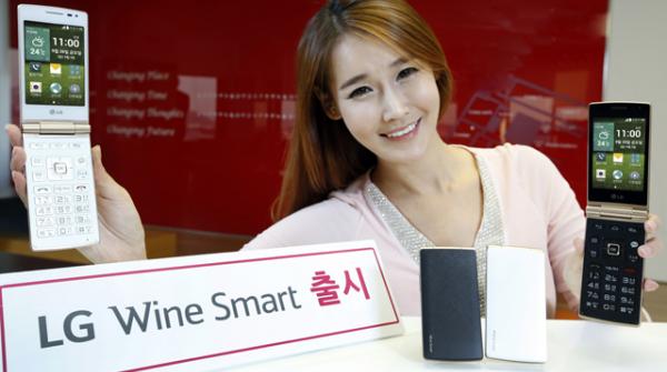 «Смартфон-раскладушка» LG Wine Smart: объявлена дата начала продаж