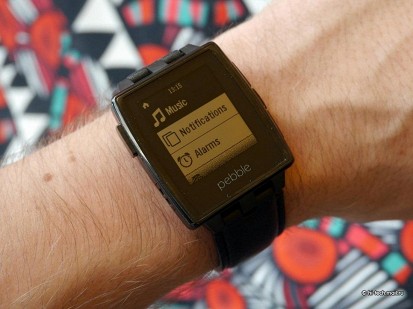 Смарт-часы на Android Wear набирают популярность