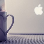 Житель США хочет взять в жены собственный MacBook