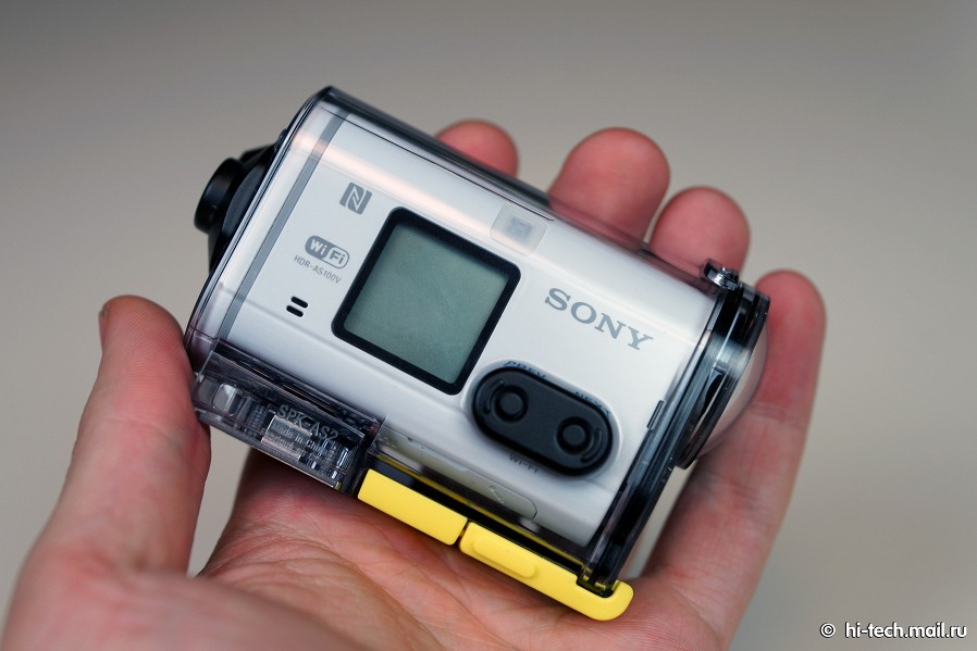 Sony Action Cam AS100V: маленькая action-камера с Wi-Fi и GPS