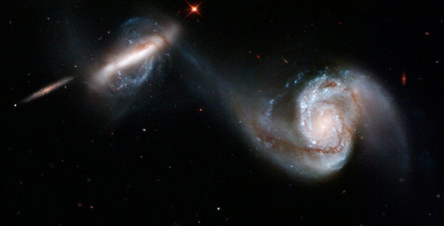 Российские ученые нашли 200 выброшенных галактик
