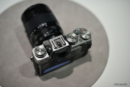 Fujifilm и Nikon на Photokina 2014: стильный компакт X100T и полнокадровая зеркалка D750