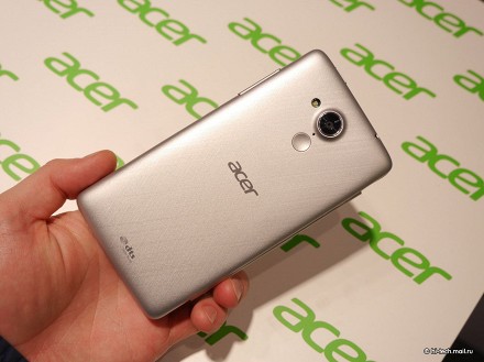 Acer на IFA 2014: стеклянный трансформер и доступные планшеты