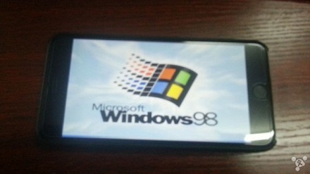 Windows 98 запустили на iPhone 6 Plus