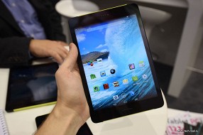 PocketBook на IFA 2014: фэшн-ридер и планшеты SURFpad 4